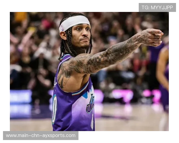 克拉克森替补连得七分，爵士 bench 火力拉满