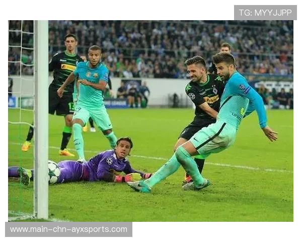 拉菲尼亚补射门前快速完成得分